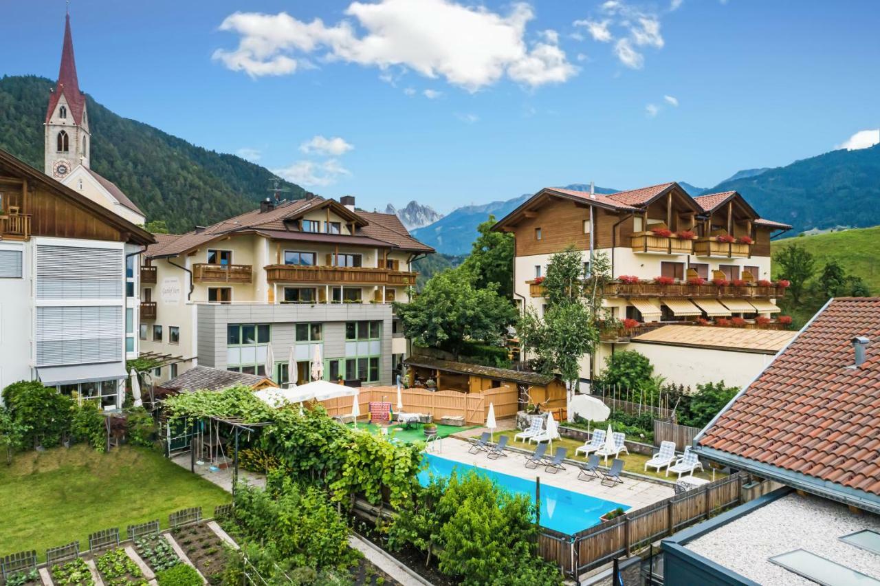 Gasthof Teiser Stern Funes  Exterior foto